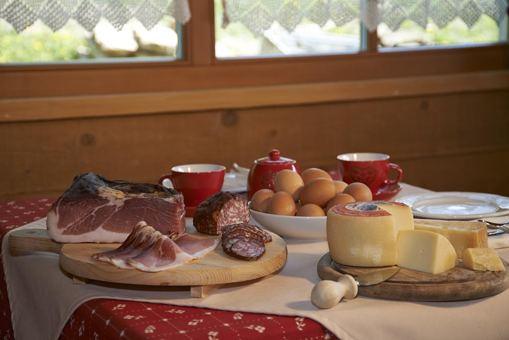 B&B La Casa Del Sole San Michele allʼAdige Buitenkant foto